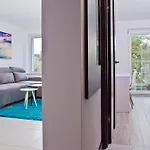 Haller House Владыславово